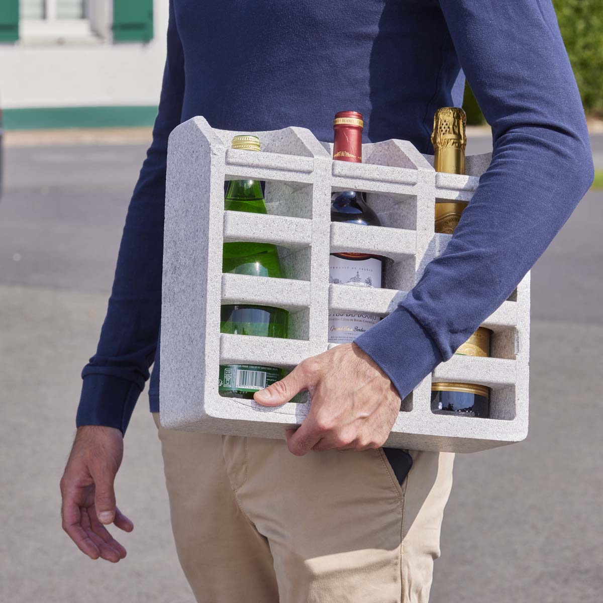 Rangement et transport de bouteilles de vin en polystyrène
